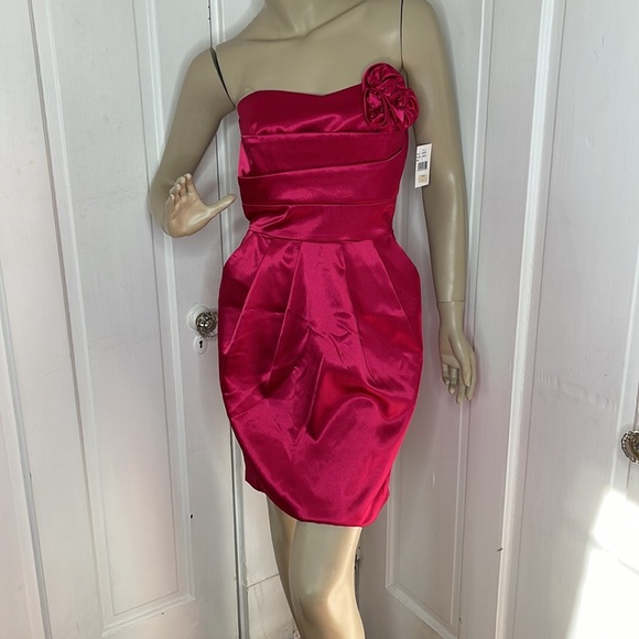 Teeze Me•Fuchsia Strapless Dress - Picture 3 of 10